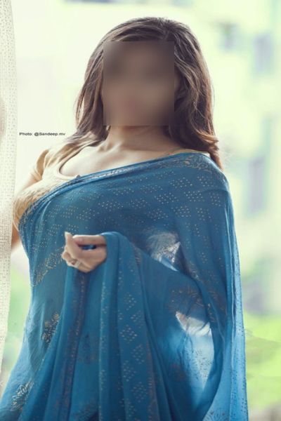 housewife escorts in Mumbai